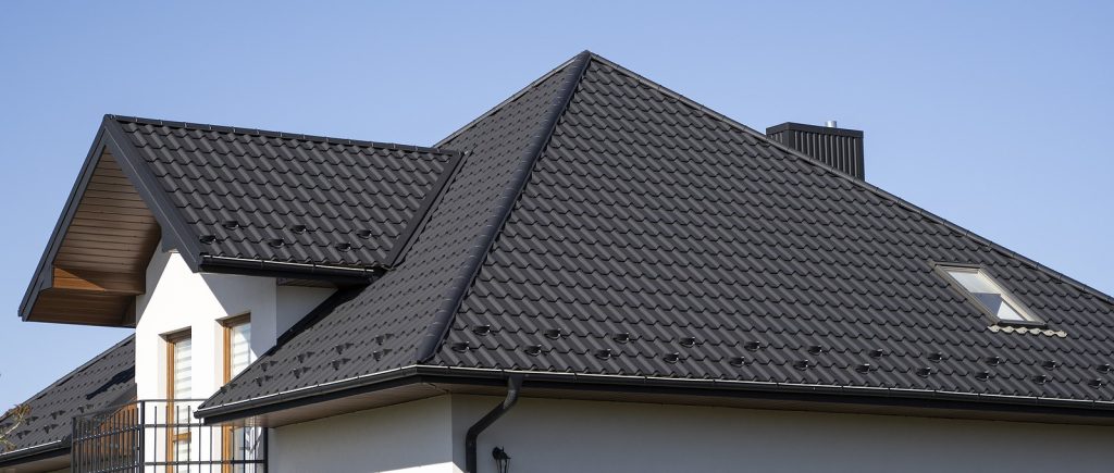 roof plumbing and gutter replacement Glen Iris